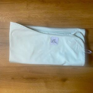 Ollie swaddle